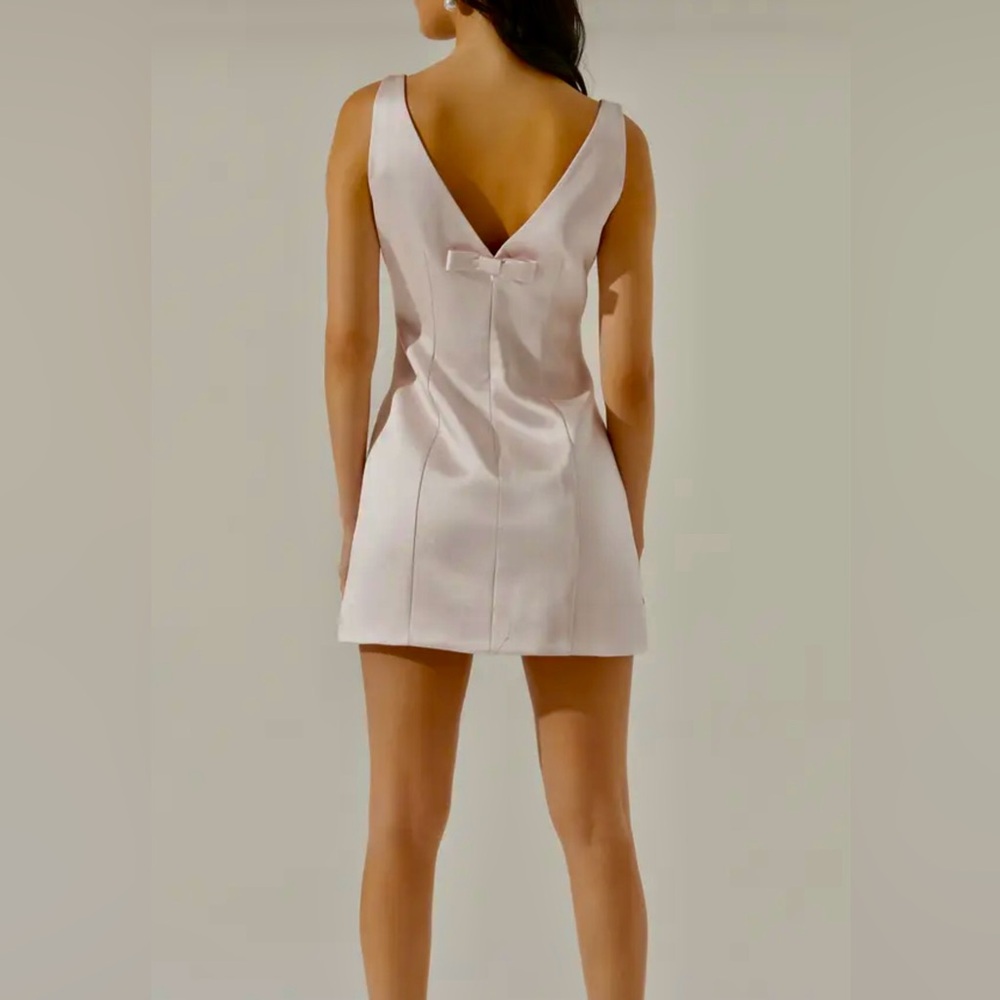 Astr Light Pink Mini Dress